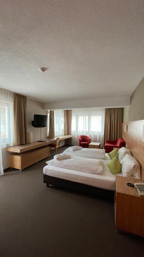 Hotel Baeckelar Wirt Superior Зёльден Экстерьер фото
