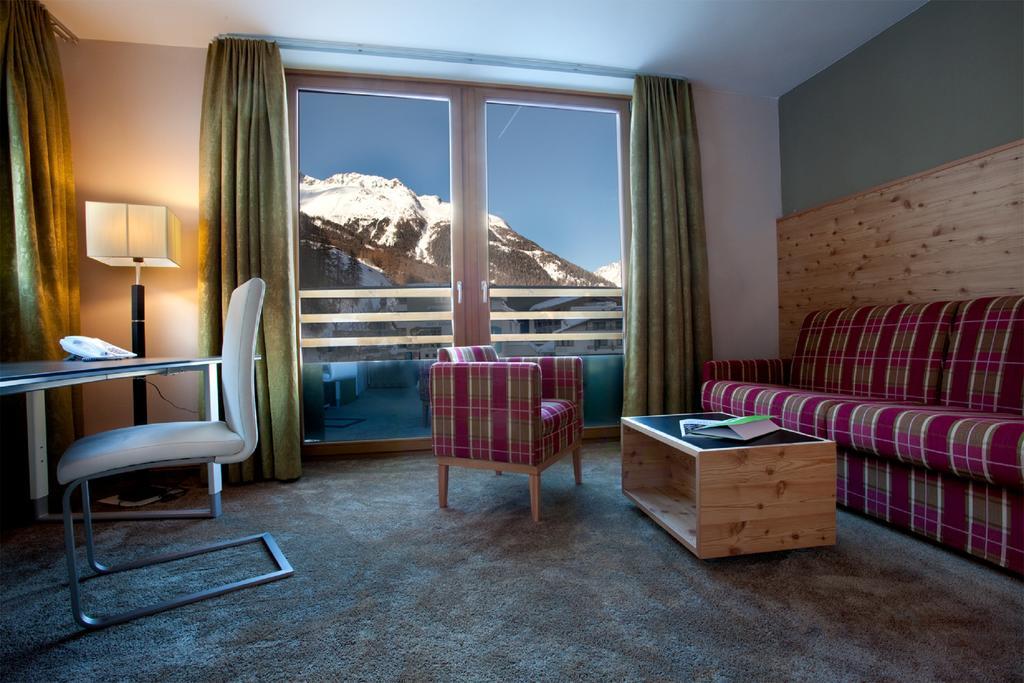Hotel Baeckelar Wirt Superior Зёльден Экстерьер фото