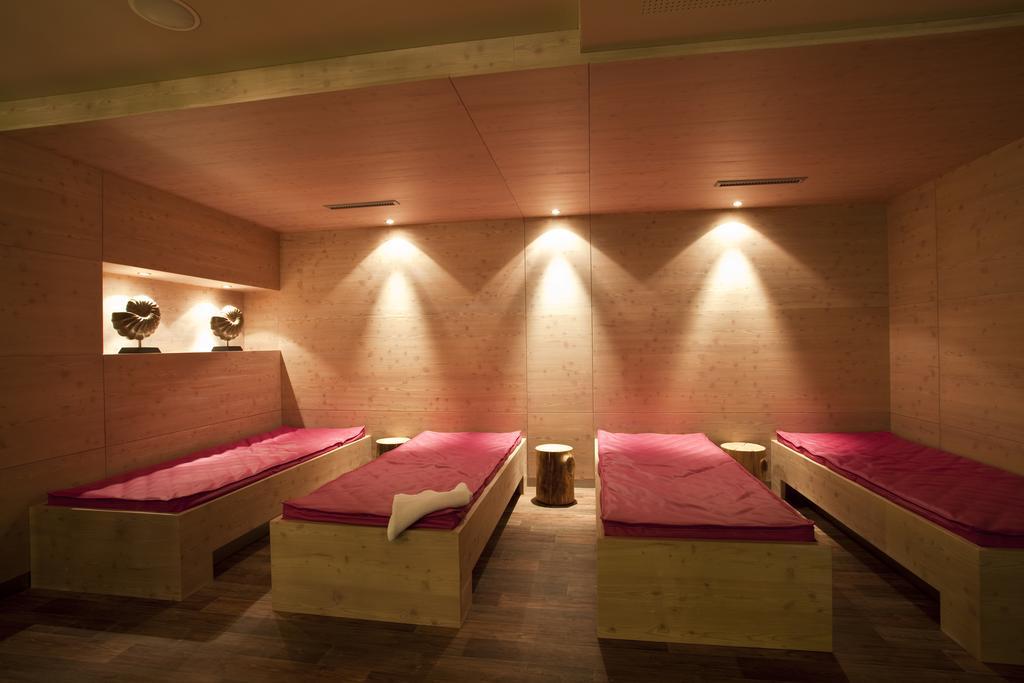Hotel Baeckelar Wirt Superior Зёльден Экстерьер фото