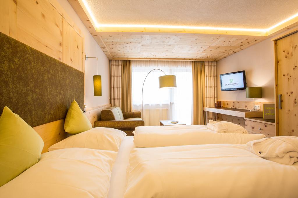 Hotel Baeckelar Wirt Superior Зёльден Экстерьер фото